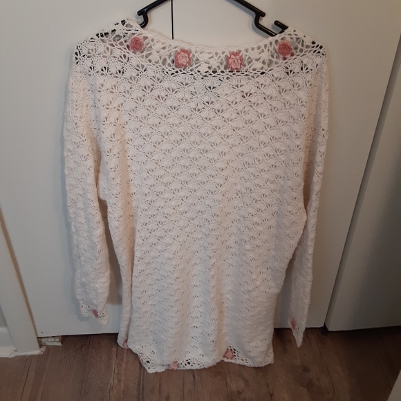 Colleen's collectables hand knitted sweater - Picture 3 of 4